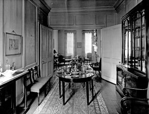 Interior of the Schwab'es home at Cheyne Walk